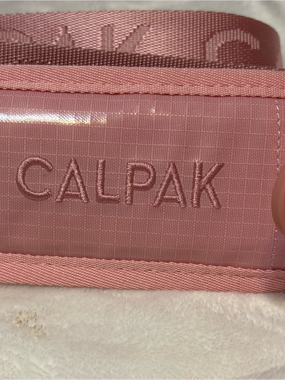 CALPAK Blossom Pink Women’s Travel Strap - Picture 2 of 3